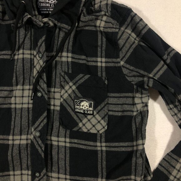 Lurking Class Top Womens Medium Flannel Button Front Shirt Hood Graphic Skull - Picture 6 of 16